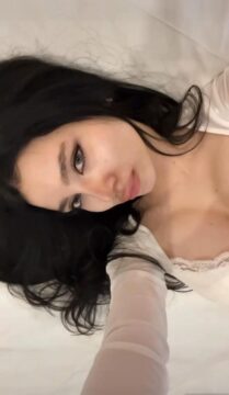Secret: Video viral jepang terbaru jadi trending wave asia sedang trending  <- width=